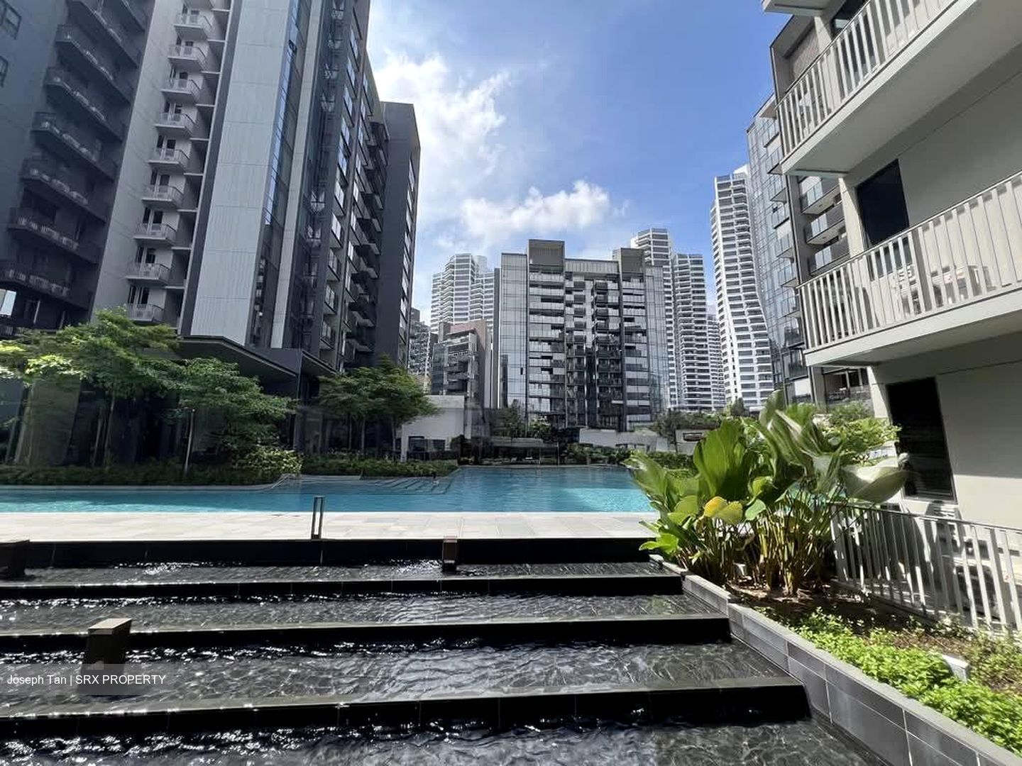 Leedon Green (D10), Condominium #555415101